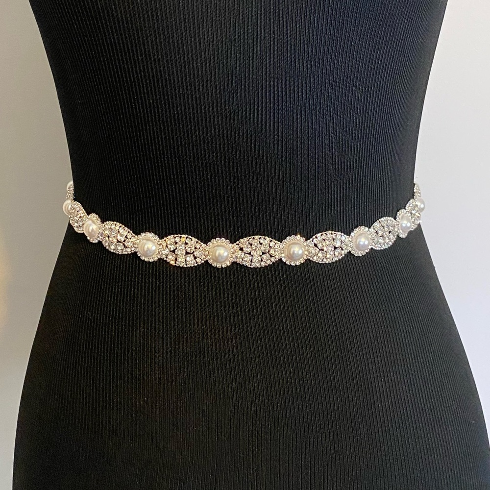 White Silver Crystal And Pearl Bridal Sash Belt